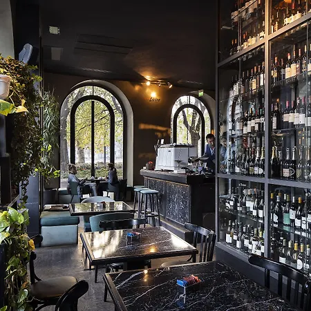 Living Πανσιόν